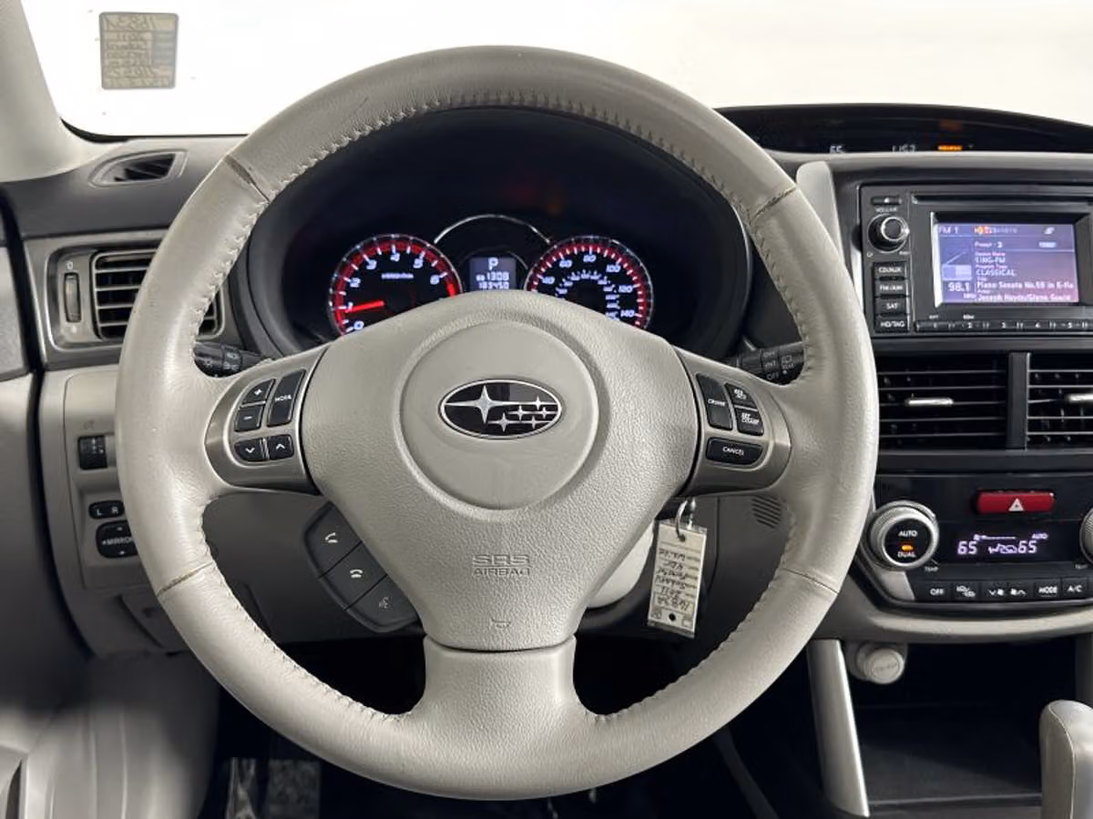 2011 Subaru Forester 2.5X Touring Crossover Image 22