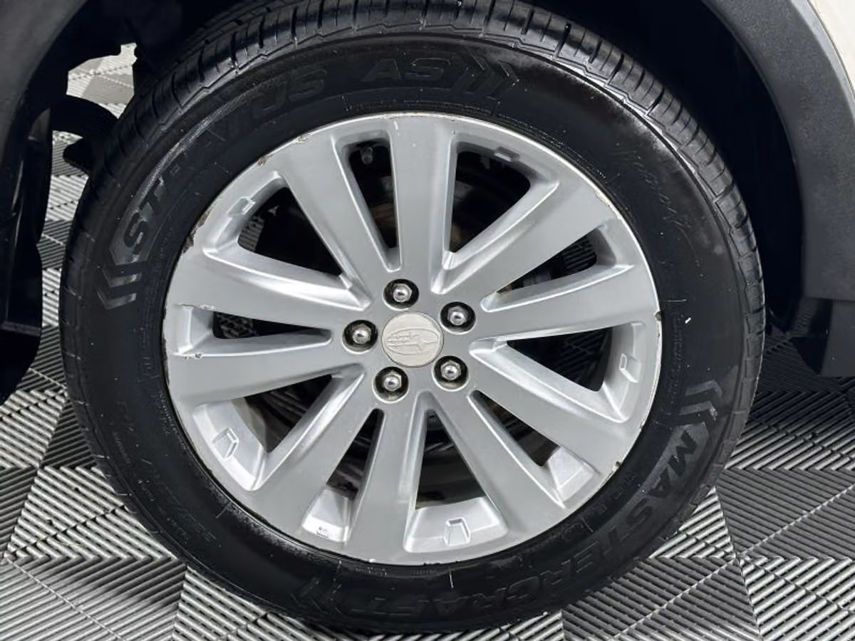 2011 Subaru Forester 2.5X Touring Crossover Image 15