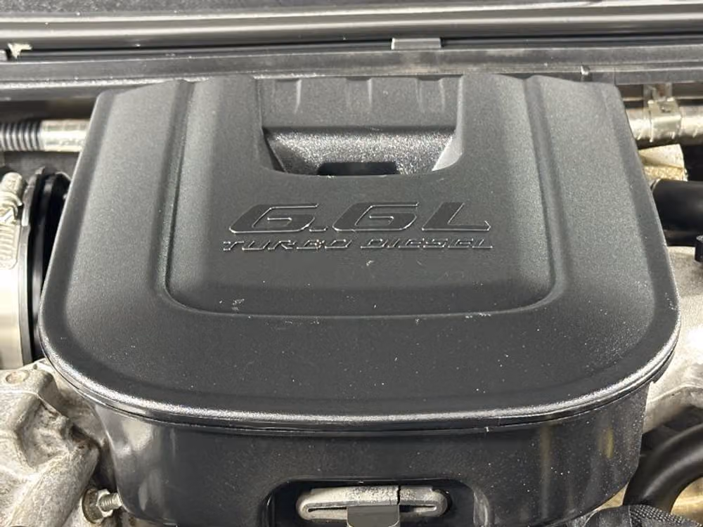 2014 Chevrolet Silverado 3500HD LT Pickup 4D 6 1/2 ft Crew Cab Image 21