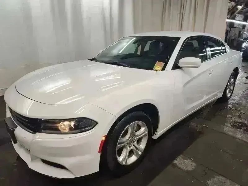 White 2021 Dodge Charger Sedan Rear-Wheel Drive 8-Speed Automatic