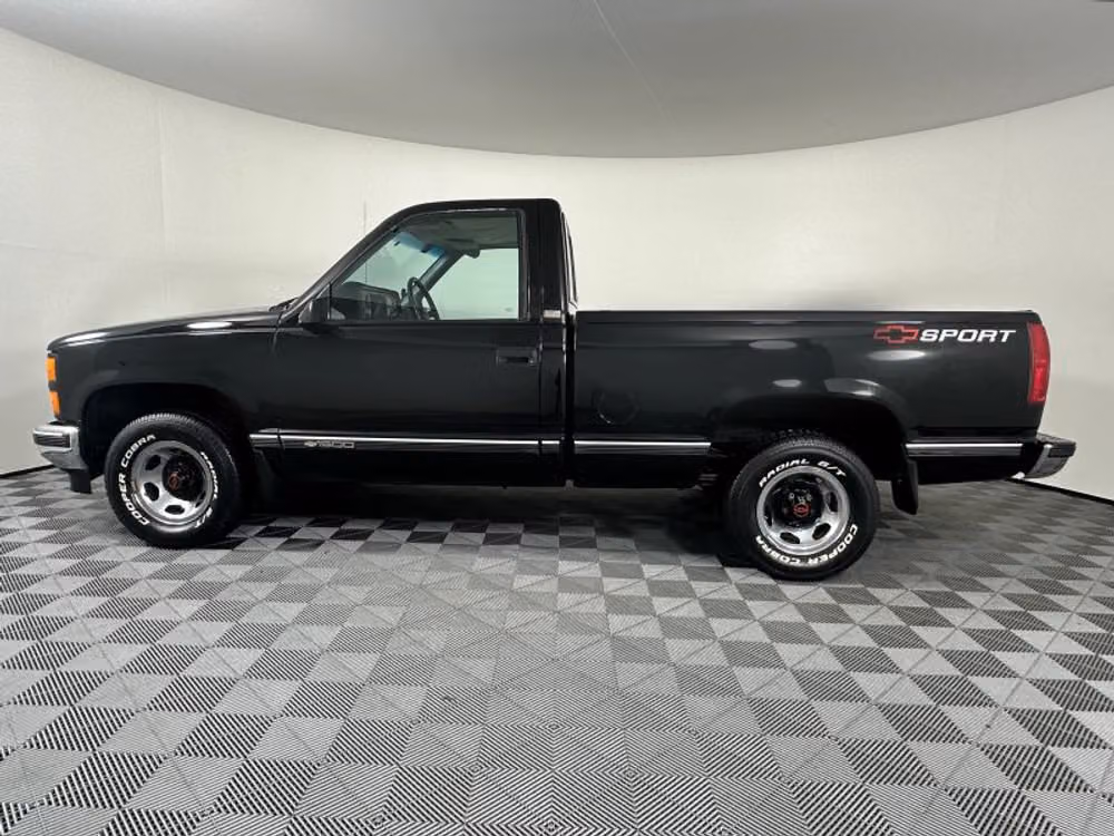 1989 Chevrolet C/K 1500 Series Silverado Regular Cab Image 14