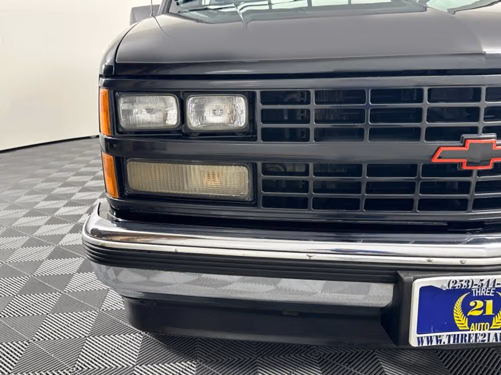 1989 Chevrolet C/K 1500 Series Silverado Regular Cab Image 5