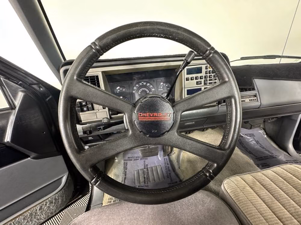 1989 Chevrolet C/K 1500 Series Silverado Regular Cab Image 27