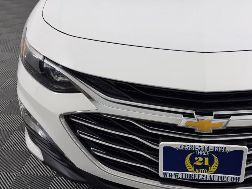 2024 Chevrolet Malibu LT Image 5