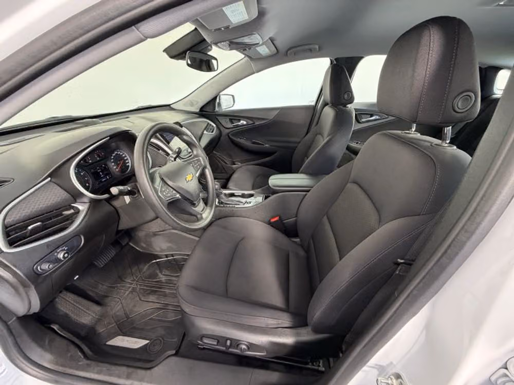 2024 Chevrolet Malibu LT Image 20