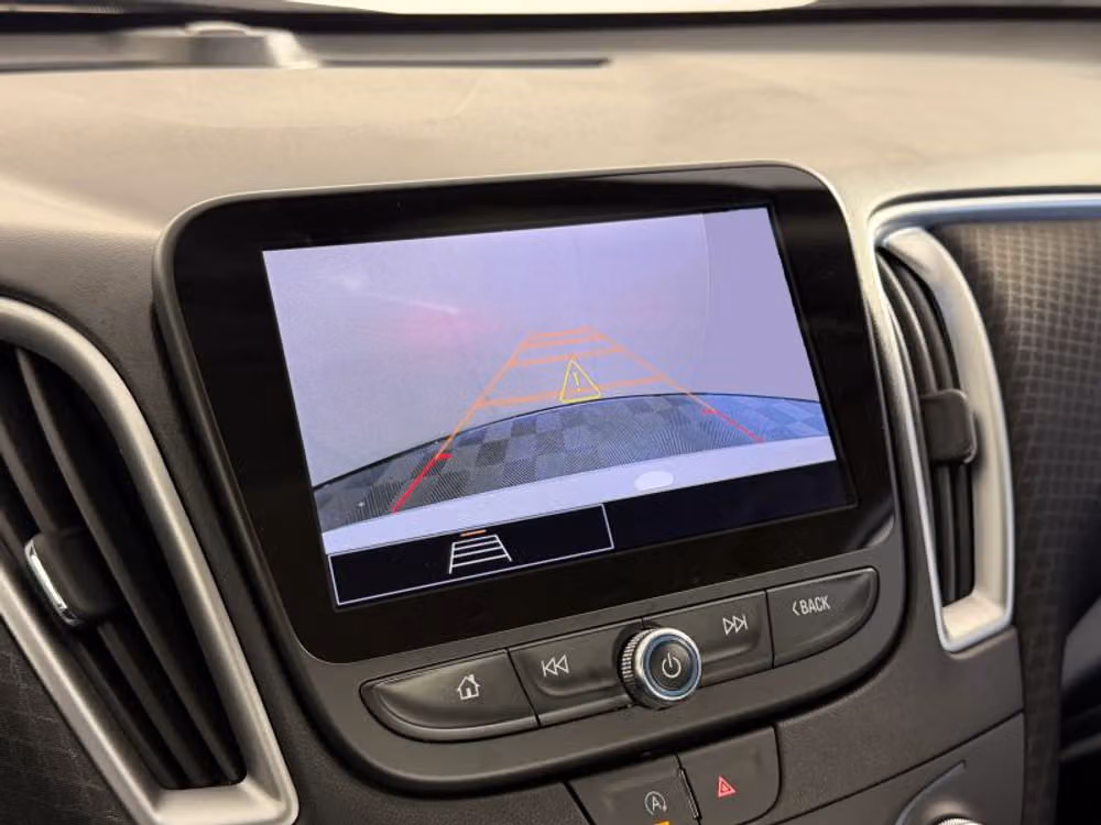 2024 Chevrolet Malibu LT Image 36