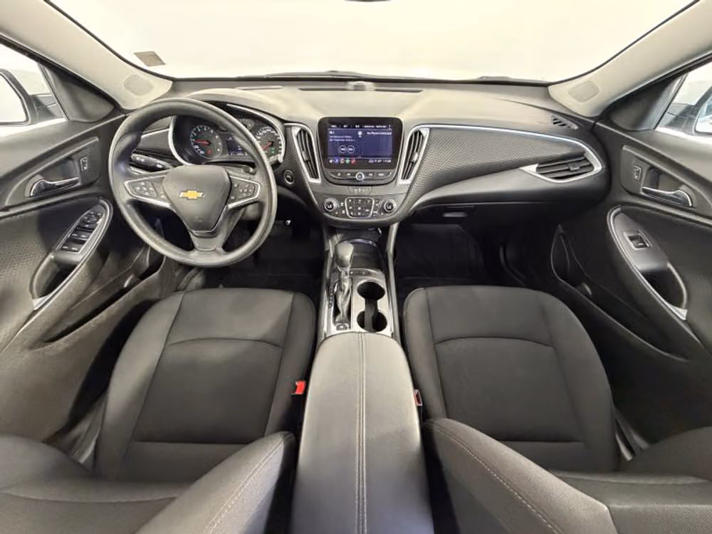 2024 Chevrolet Malibu LT Image 28