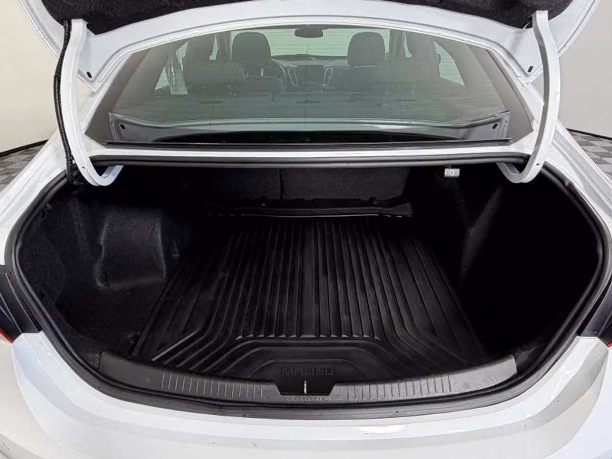 2024 Chevrolet Malibu LT Image 17