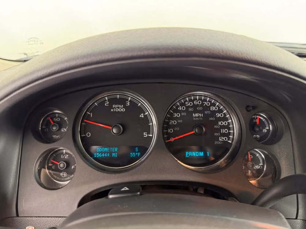 2011 GMC Sierra 3500HD Denali Pickup 4D 6 1/2 ft Crew Cab Image 39