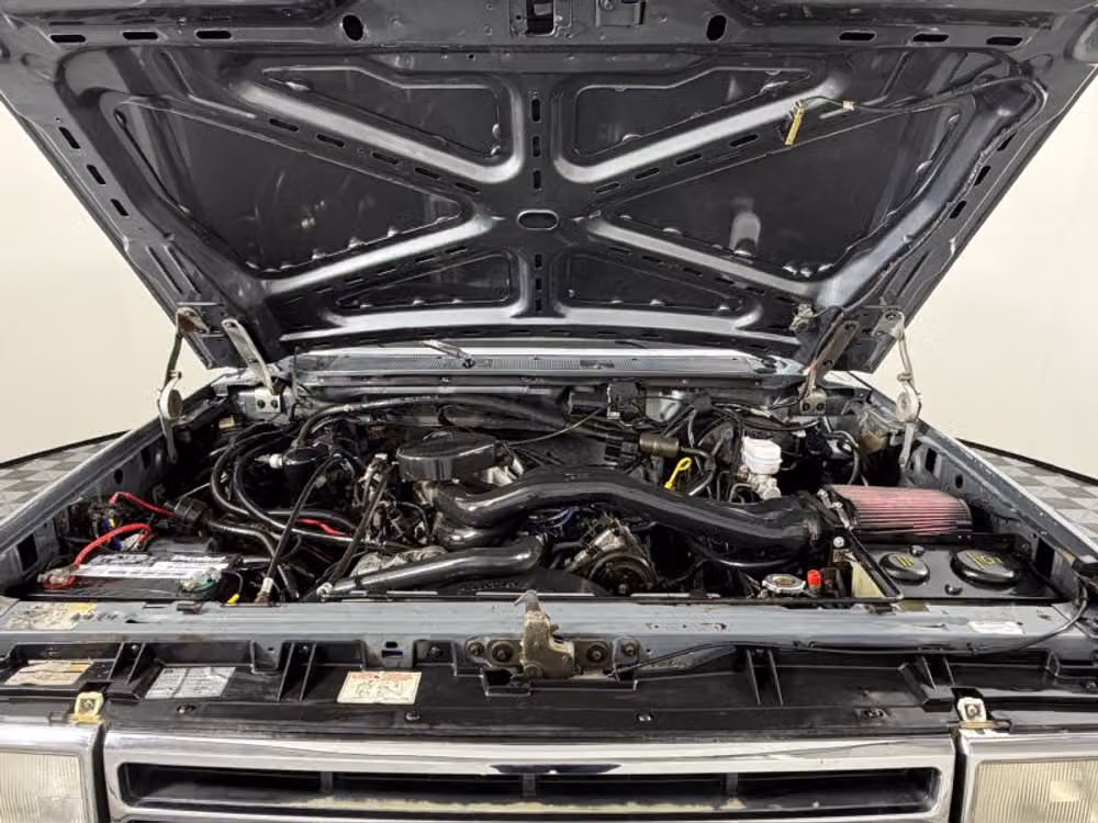 1990 Ford Bronco XLT Image 29