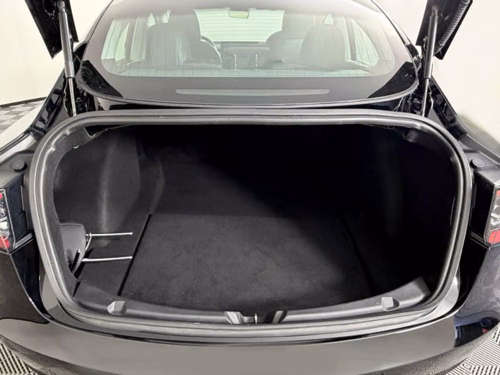 2019 Tesla Model 3 Standard Range Plus Image 31