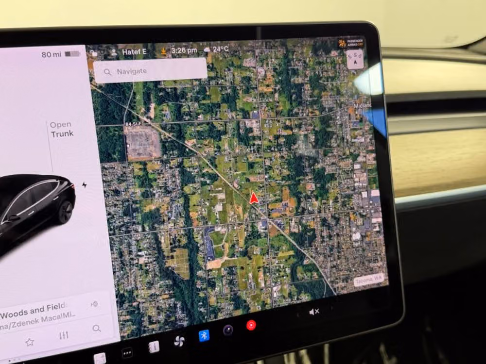 2019 Tesla Model 3 Standard Range Plus Image 36