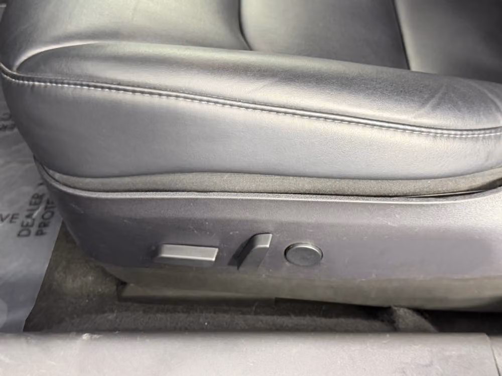 2019 Tesla Model 3 Standard Range Plus Image 25