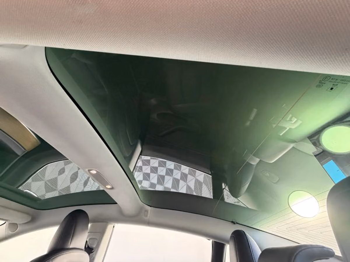 2019 Tesla Model 3 Standard Range Plus Image 17