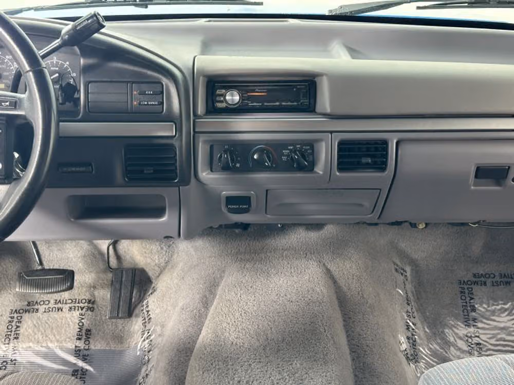 1994 Ford Bronco Sport Utility 2D Image 31