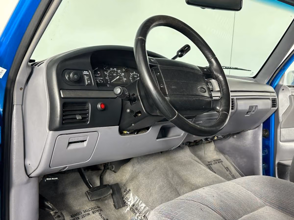 1994 Ford Bronco Sport Utility 2D Image 29