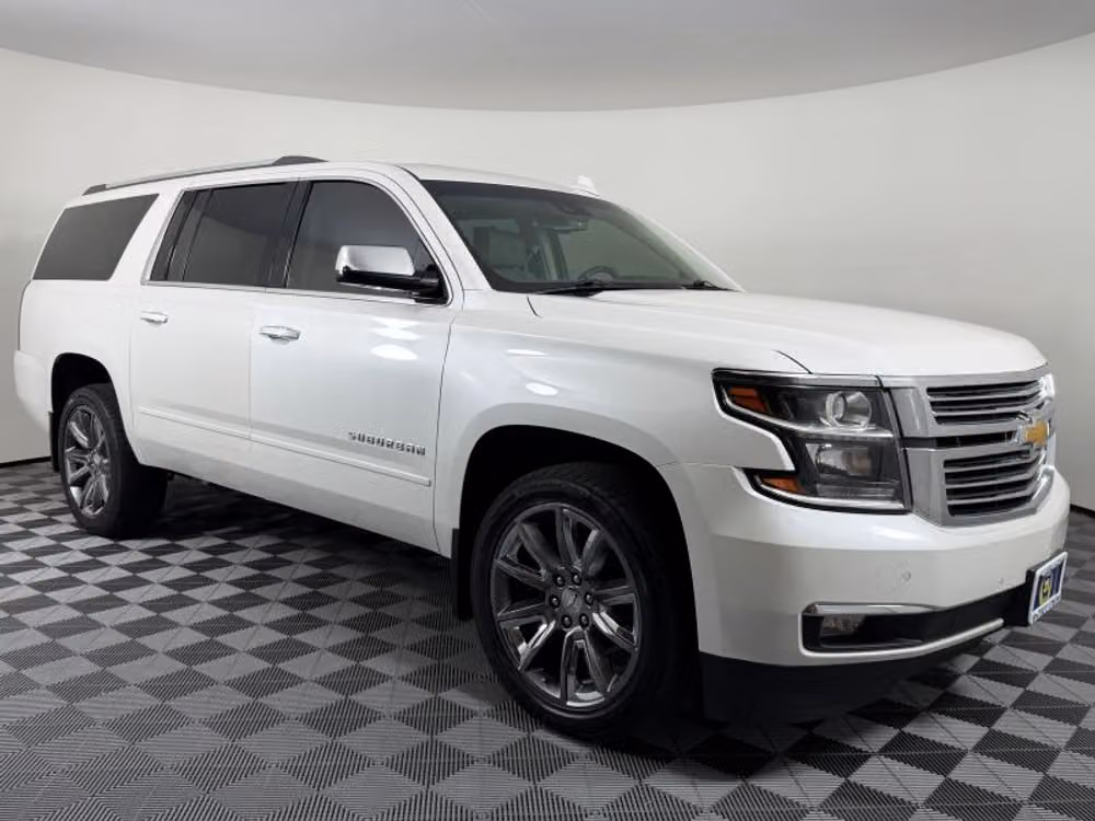 2018 Chevrolet Suburban Premier Image 14