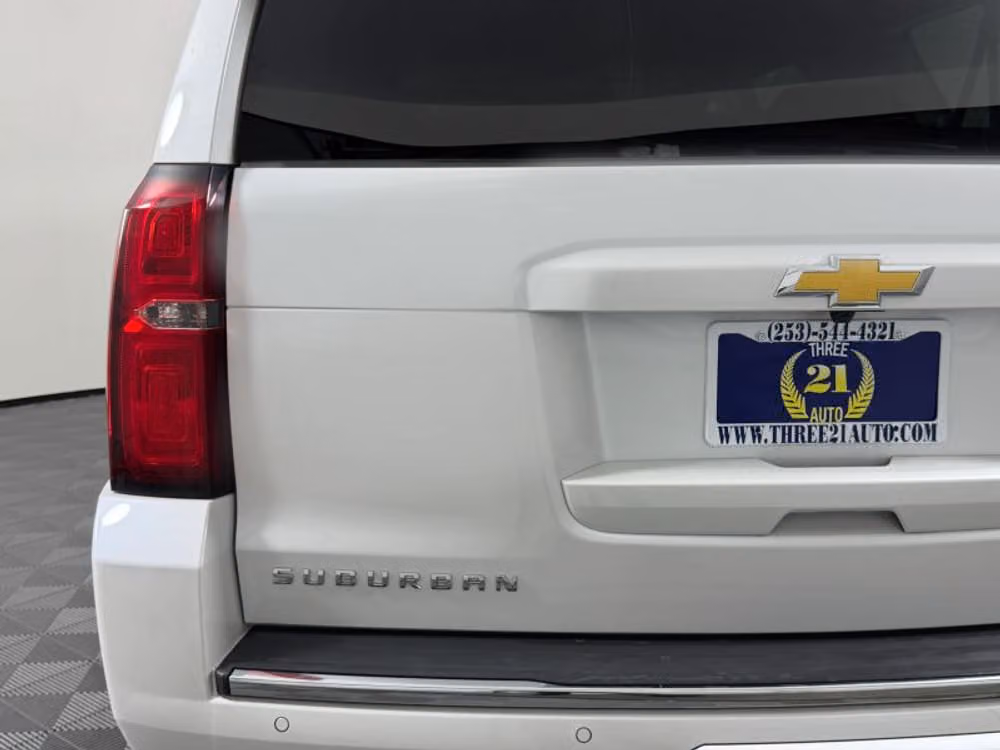 2018 Chevrolet Suburban Premier Image 10