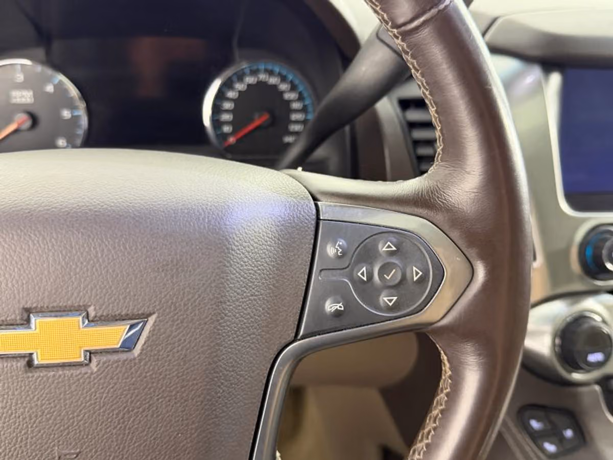2018 Chevrolet Suburban Premier Image 27