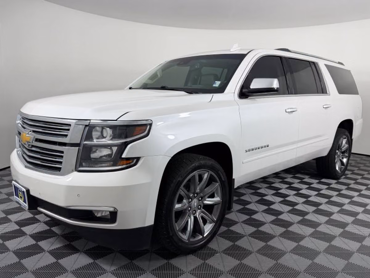 2018 Chevrolet Suburban Premier Image 6