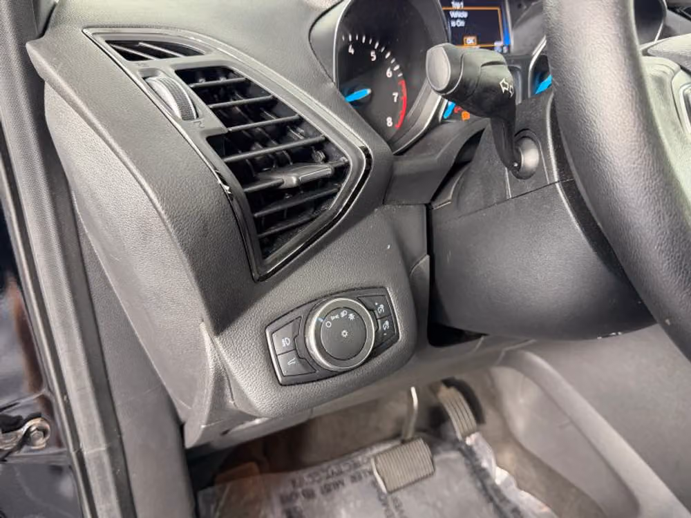 2018 Ford Escape SEL Image 33