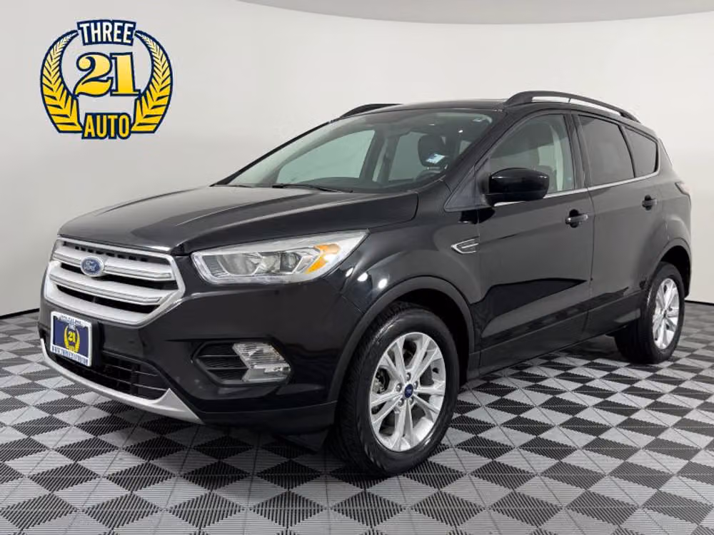 2018 Ford Escape SEL Image 1