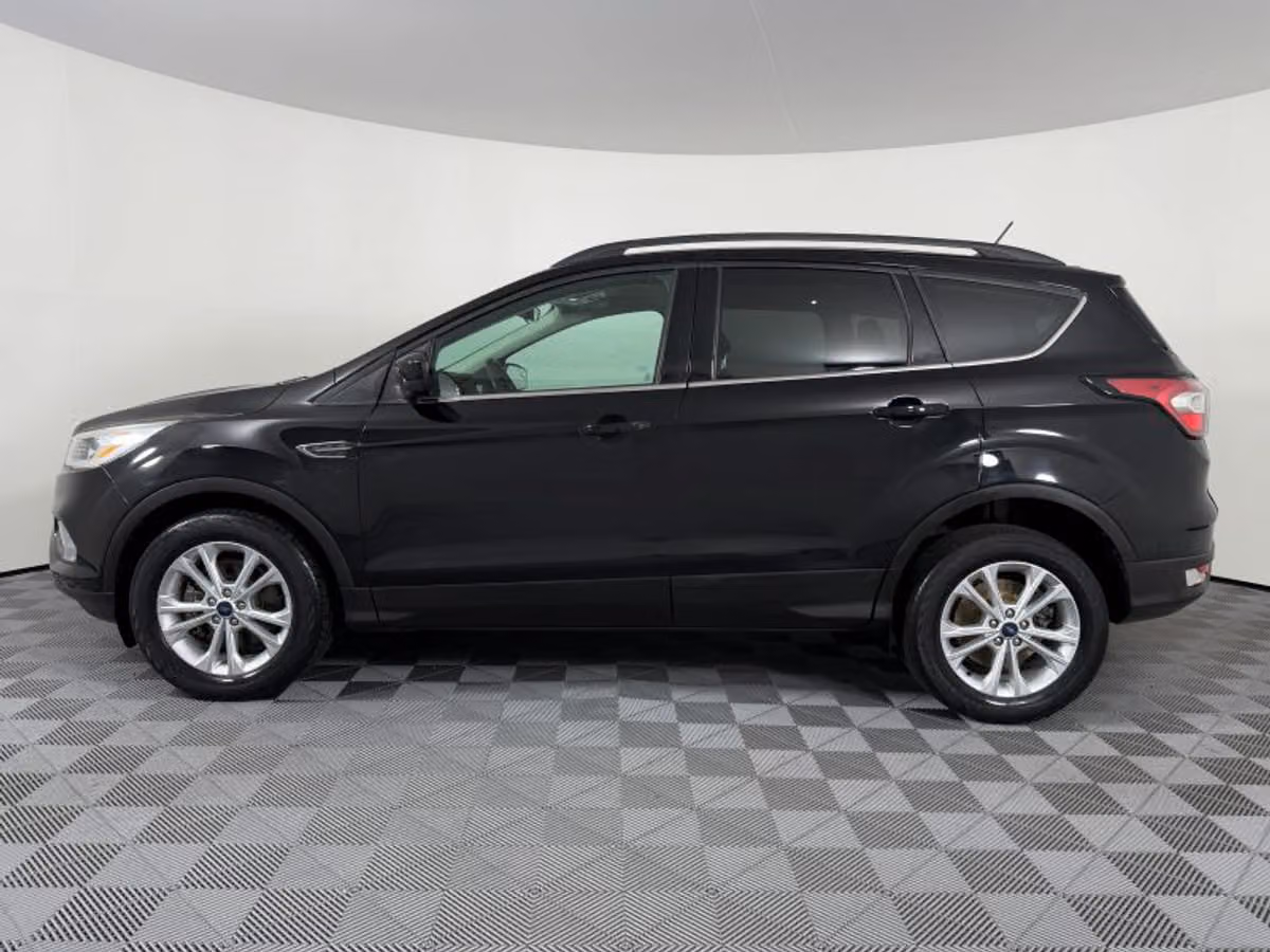 2018 Ford Escape SEL Image 13