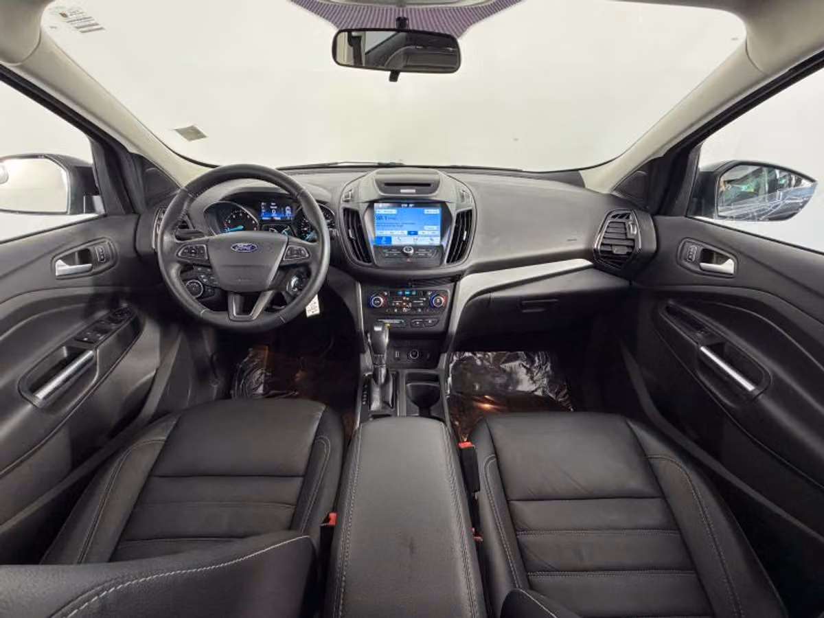 2018 Ford Escape SEL Image 18