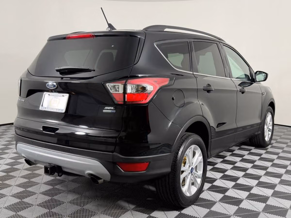 2018 Ford Escape SEL Image 8