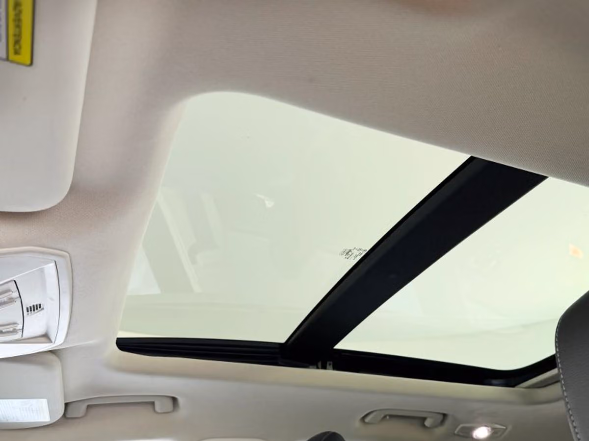2018 Ford Escape SEL Image 35