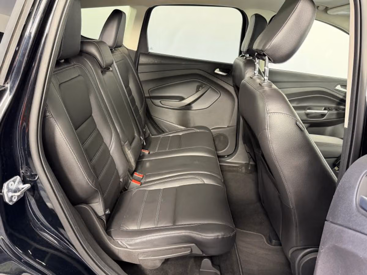 2018 Ford Escape SEL Image 36