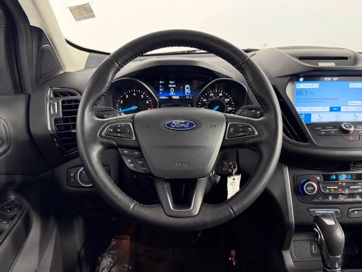 2018 Ford Escape SEL Image 22