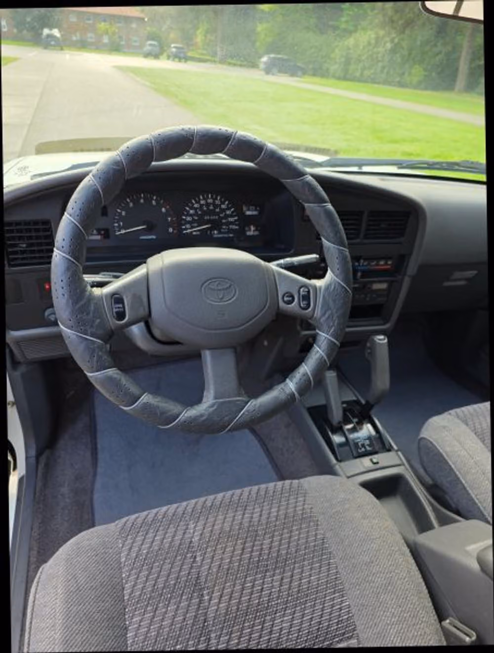 1992 Toyota Pickup SR5 Extended Cab Image 16