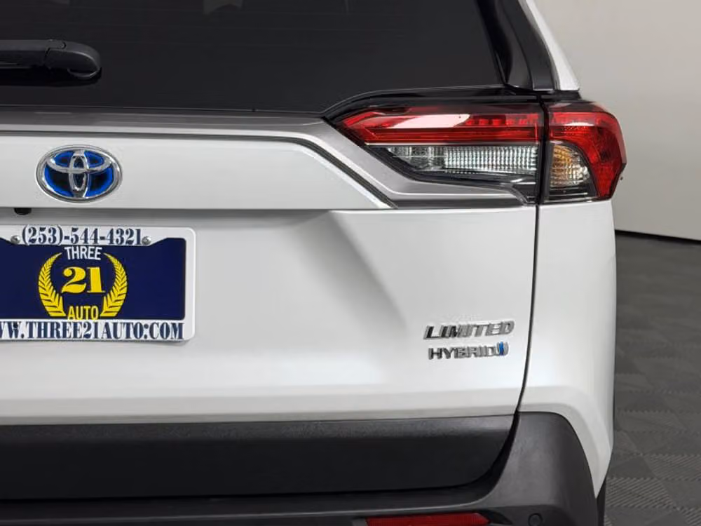2024 Toyota RAV4 Hybrid Limited Image 10