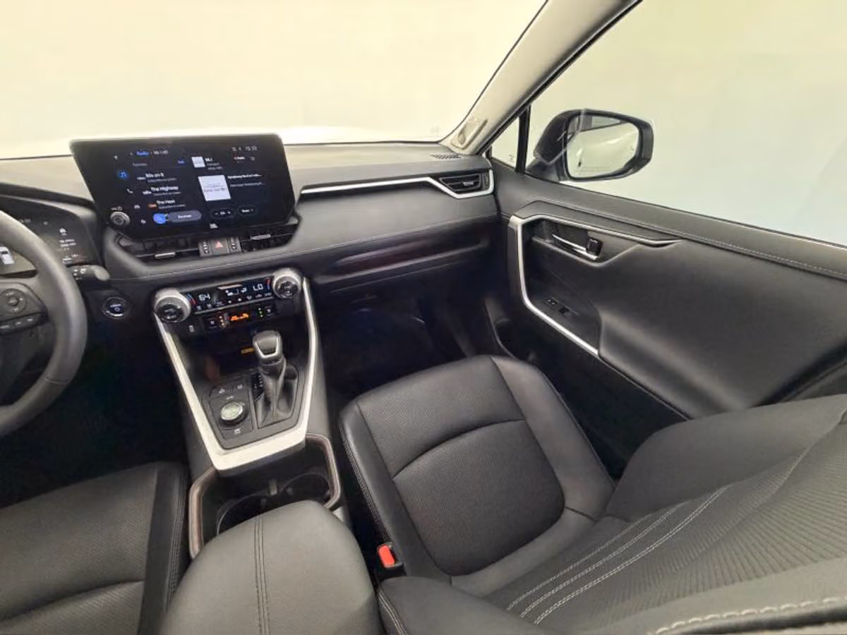 2024 Toyota RAV4 Hybrid Limited Image 13