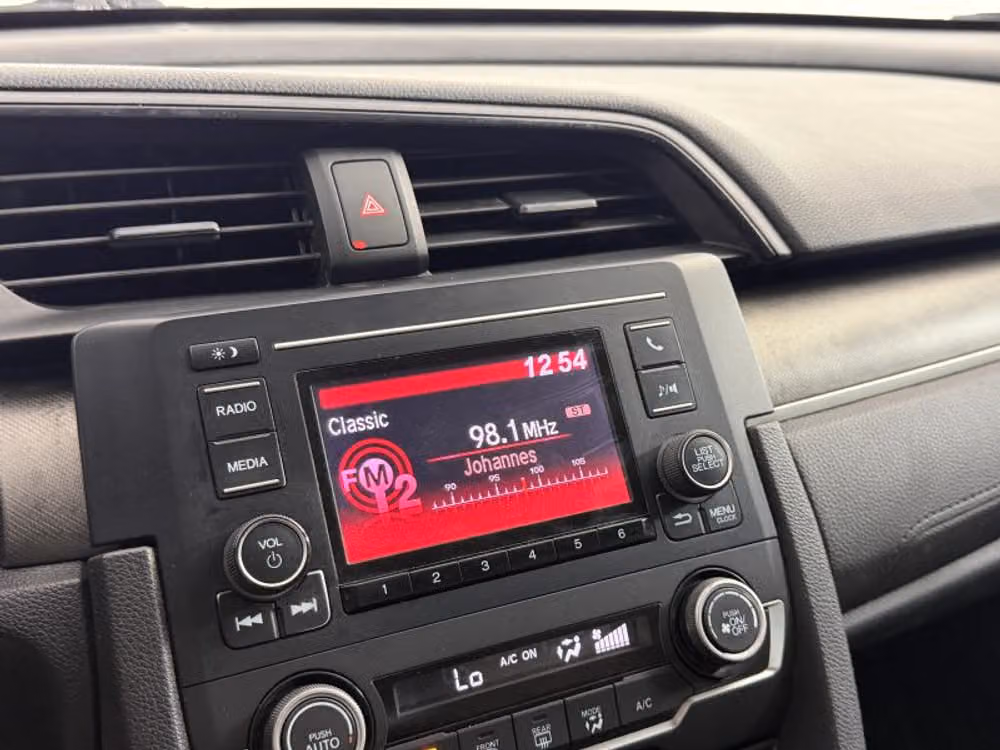2019 Honda Civic LX Image 36
