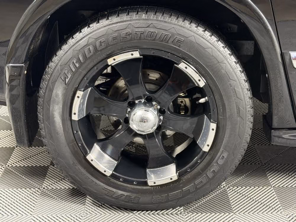 2009 INFINITI QX56 Base Image 14