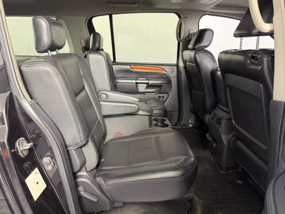 2009 INFINITI QX56 Base Image 37