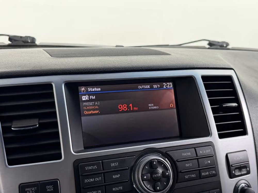 2009 INFINITI QX56 Base Image 39