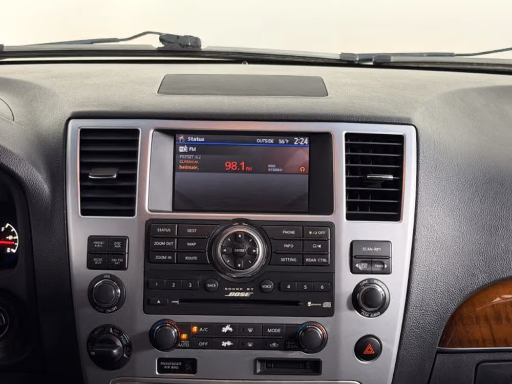 2009 INFINITI QX56 Base Image 25