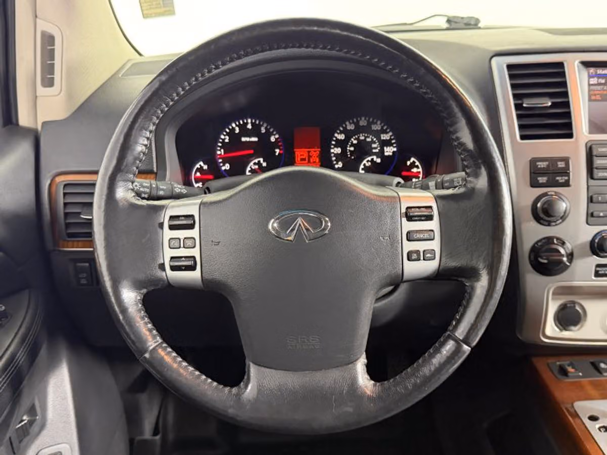 2009 INFINITI QX56 Base Image 22