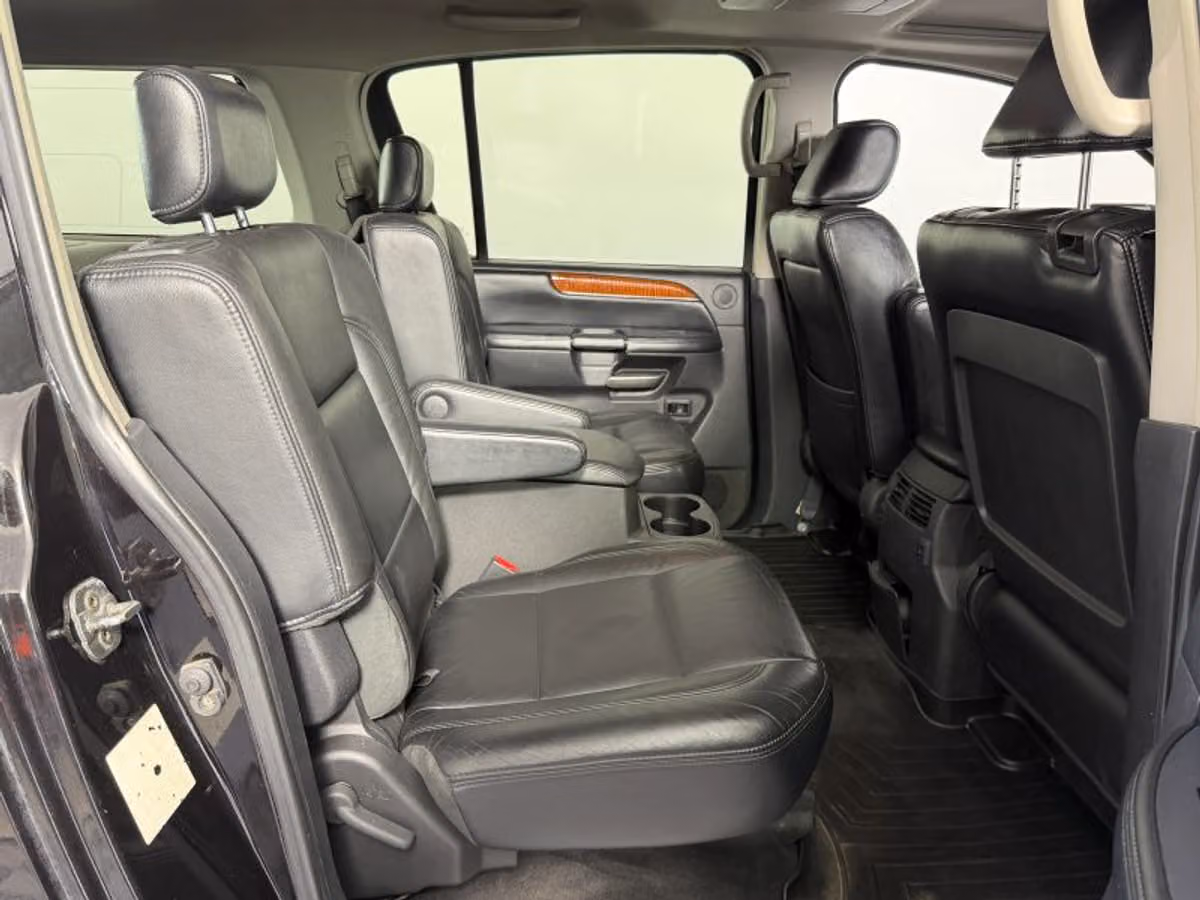 2009 INFINITI QX56 Base Image 37