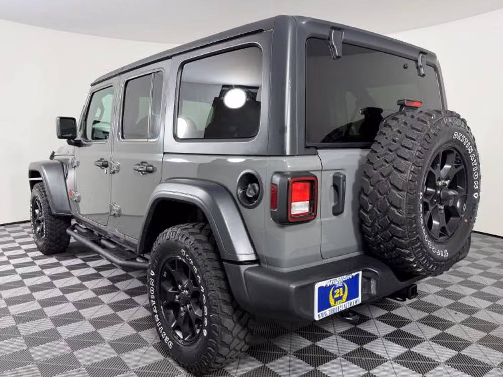 2020 Jeep Wrangler Unlimited Willys Image 7