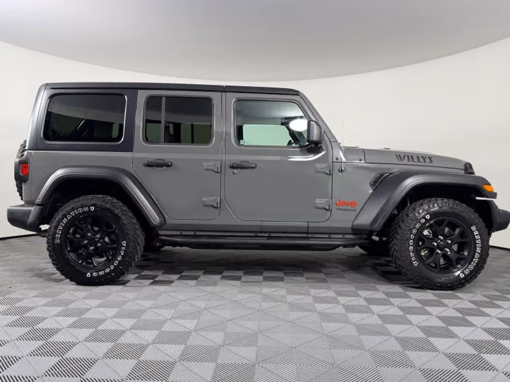 2020 Jeep Wrangler Unlimited Willys Image 23