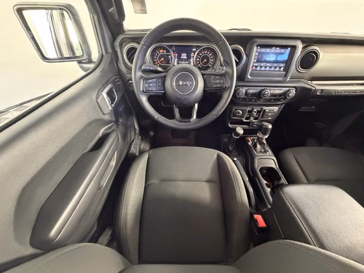 2020 Jeep Wrangler Unlimited Willys Image 11