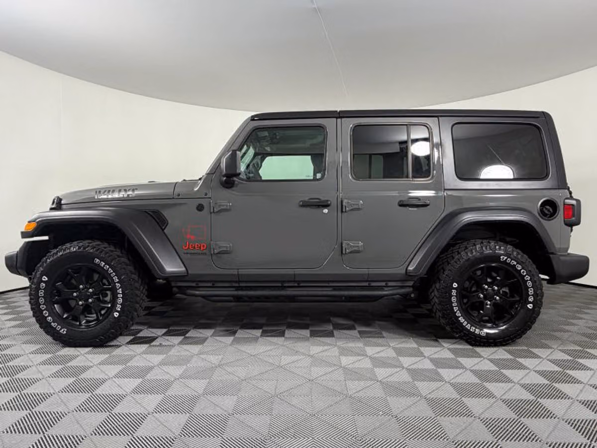2020 Jeep Wrangler Unlimited Willys Image 6