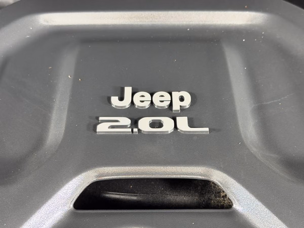 2020 Jeep Wrangler Unlimited Willys Image 38