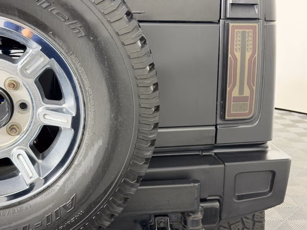 2005 HUMMER H2 Sport Utility 4D Image 21