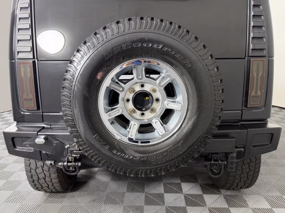 2005 HUMMER H2 Sport Utility 4D Image 19