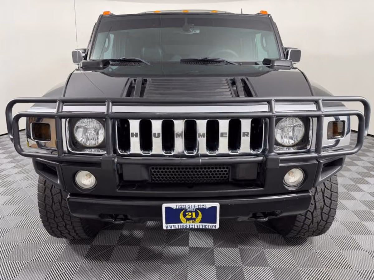 2005 HUMMER H2 Sport Utility 4D Image 3
